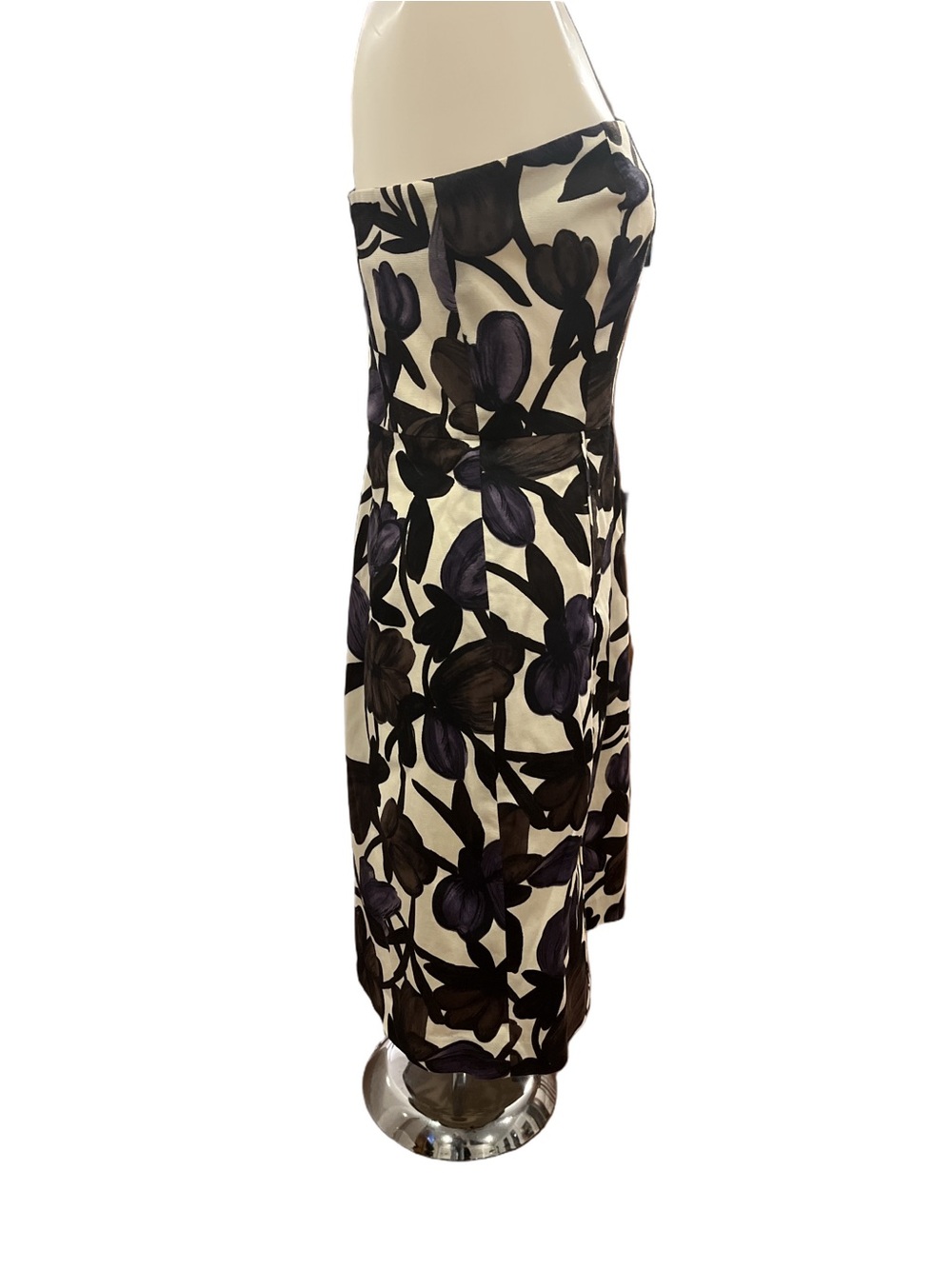 Banana Republic Strapless Floral Dress in Cream, Purple, Brown & Black size 6 - Picture 3 of 7